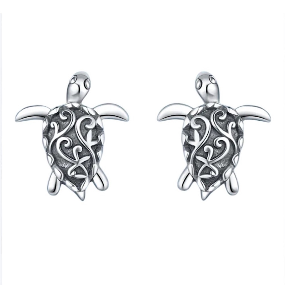 Sterling Silver Artisan Filigree Turtle Stud Earrings